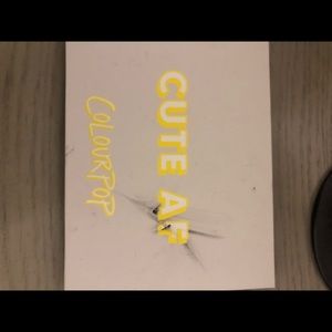 Colourpop yes please eyeshadow pallet